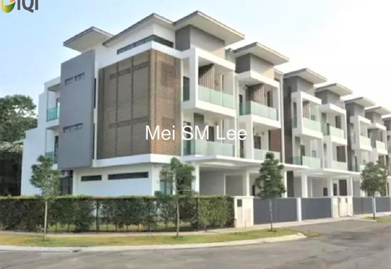 Pool Villa Reflexion