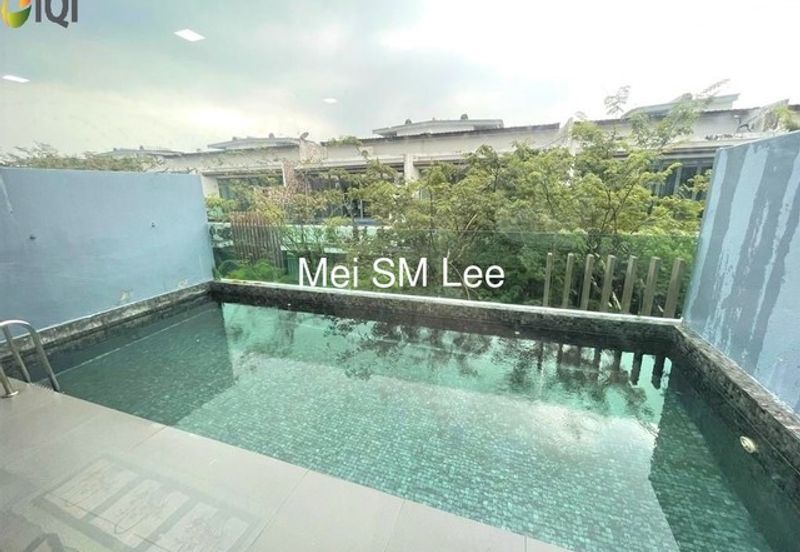 Pool Villa Reflexion