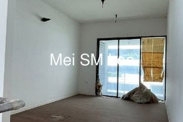 Villa 33, Bukit Manda'rina