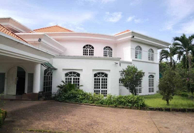 Tropicana Golf & Country Resort