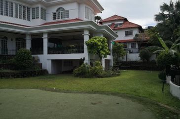 Tropicana Golf & Country Resort