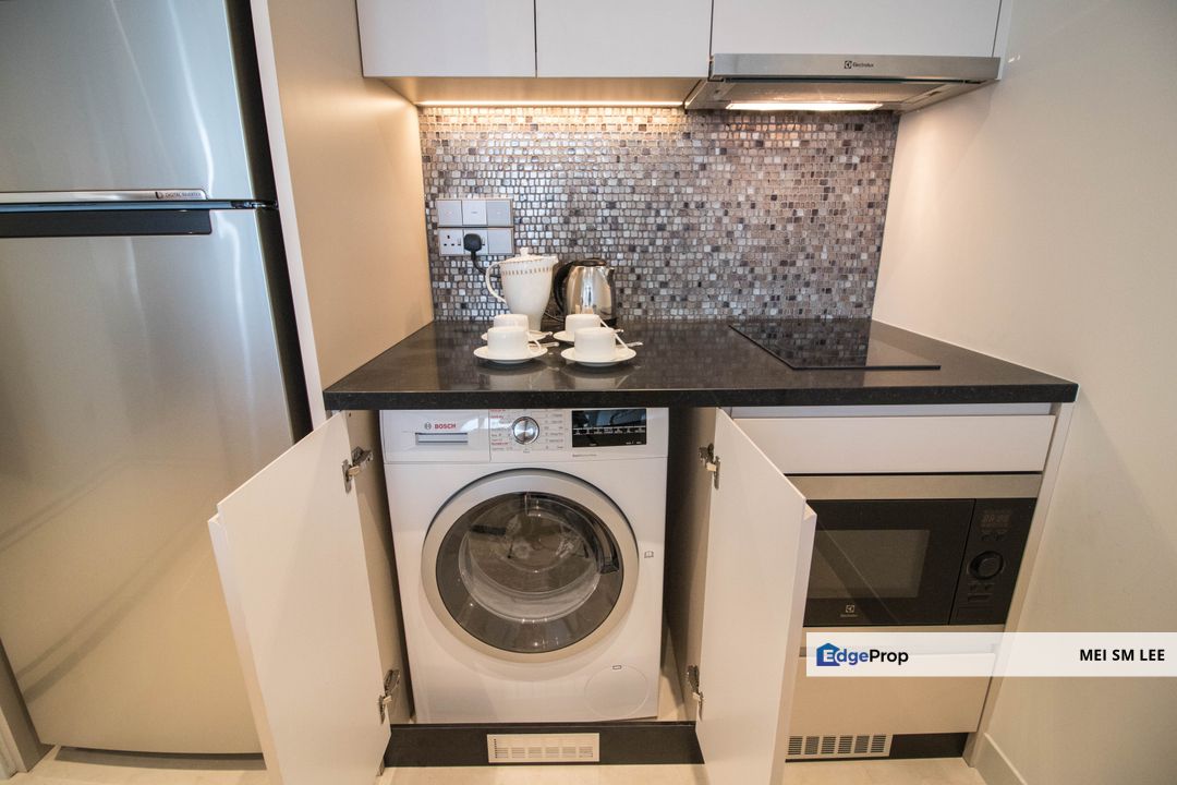 Fully Furnished 1 Bedroom Service Suites - Pavilion Suites, Kuala Lumpur, Kuala Lumpur, KL City