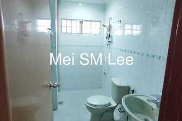 Jalan Suasana, Bandar Tun Hussein Onn