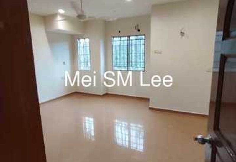 Jalan Suasana, Bandar Tun Hussein Onn