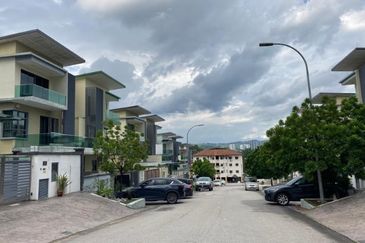 Bandar Mahkota Cheras