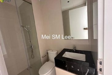 Pavilion Ceylon Hill