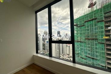 Pavilion Ceylon Hill