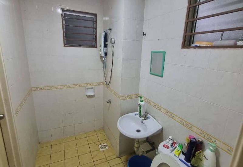 Facing North East 2 Storey Terrace @ Bandar Puteri 12, Puchong