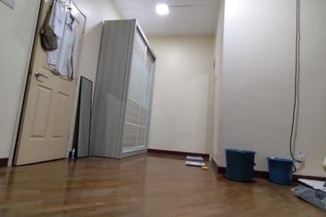 Facing North East 2 Storey Terrace @ Bandar Puteri 12, Puchong