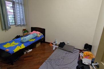 Facing North East 2 Storey Terrace @ Bandar Puteri 12, Puchong