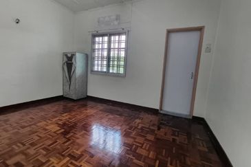 Taman Sungai Besi Indah