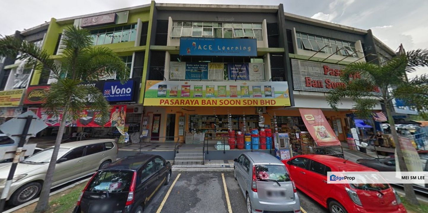 3 Storey Shoplot @ Bandar Seri Putra, Kajang, Selangor, Bangi