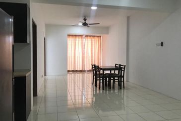 Green Suria Apartment