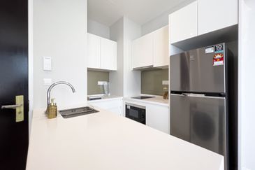 Pavilion Ceylon Hill