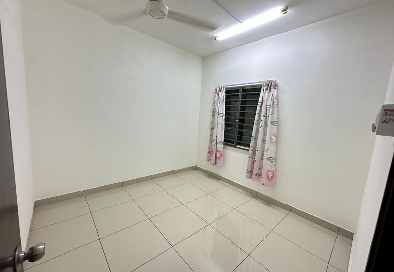 Residensi Zamrud (Zamrud Residensi)