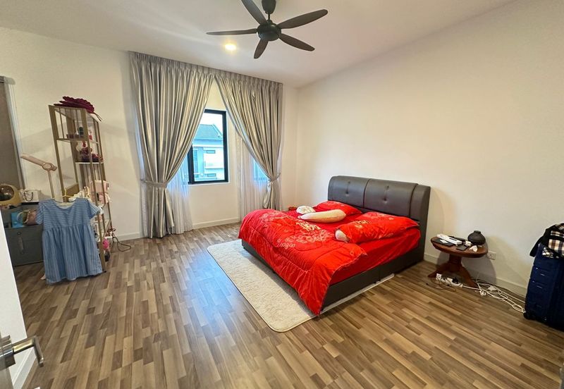 Lakefield Residences, Tropicana Heights