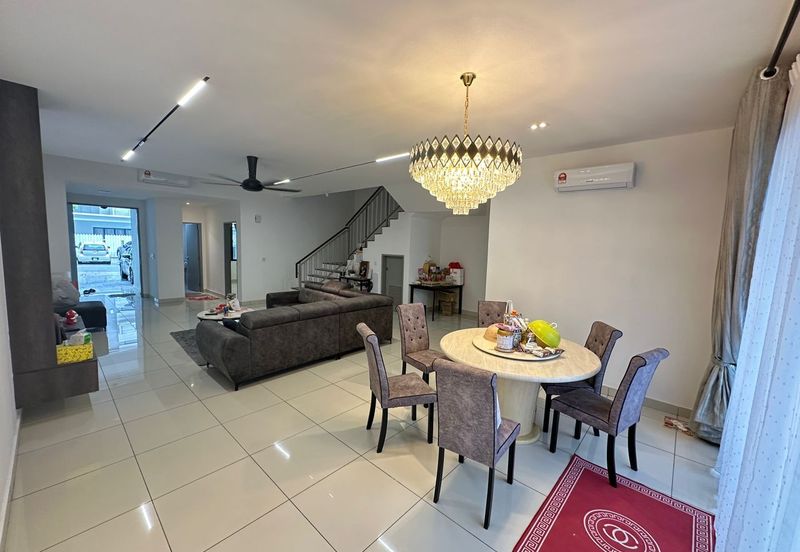 Lakefield Residences, Tropicana Heights