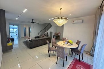 Lakefield Residences, Tropicana Heights