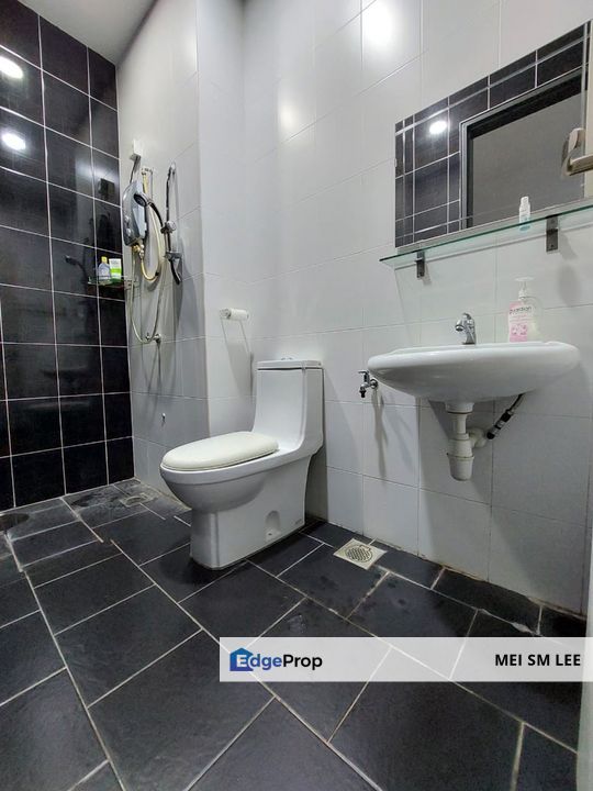 3 Storey Semi-D House @ Taman Saujana Suria, Kajang, Selangor, Kajang