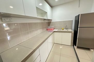 PALM HILL RESIDENCE 1