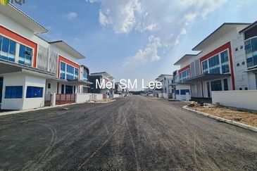 Suria Industrial Park (SIP)