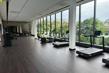 Mayfair Residences @ Pavilion Embassy