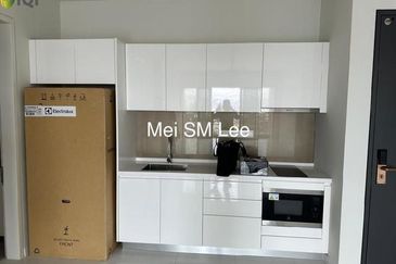 Mayfair Residences @ Pavilion Embassy