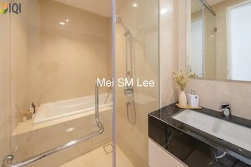 Pavilion Ceylon Hill