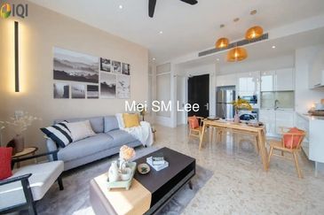 Pavilion Ceylon Hill