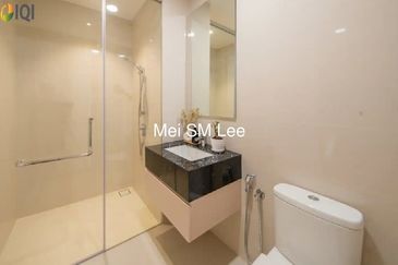 Pavilion Ceylon Hill