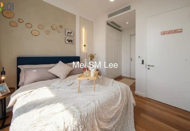 Pavilion Ceylon Hill