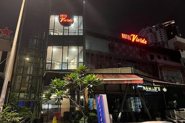 3 Storey Shoplot @ Changkat Bukit Bintang, Kuala Lumpur