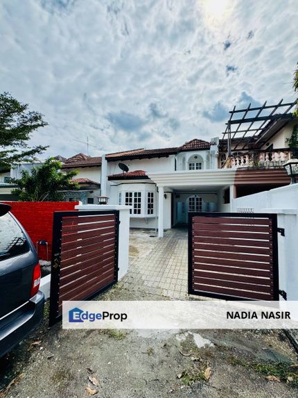 USJ 6, SUBANG JAYA, 1.5 STOREY NICE UNIT FOR SALE, Selangor, USJ