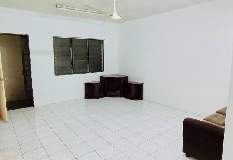 Pangsapuri Baiduri, Bandar Tasik Kesuma