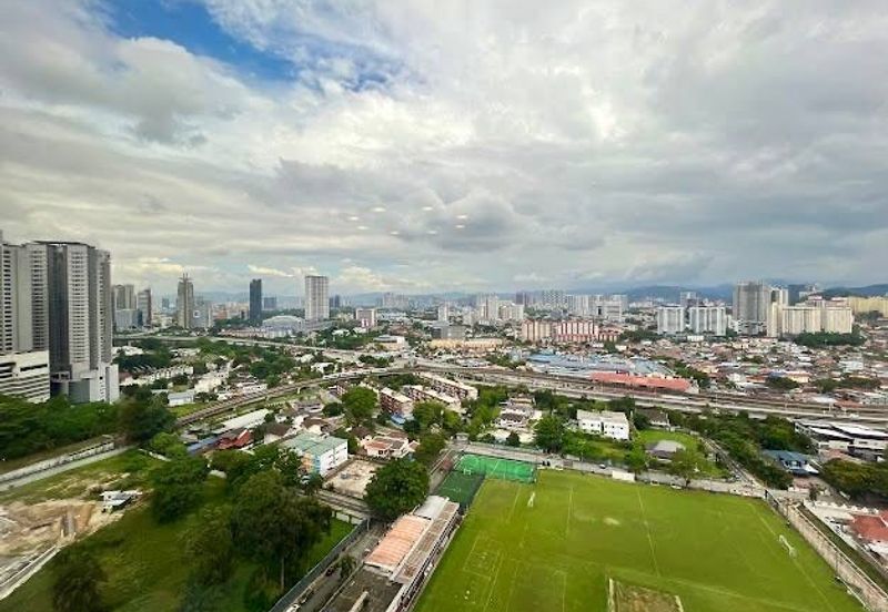 Oxford Residences @ Pavilion Embassy