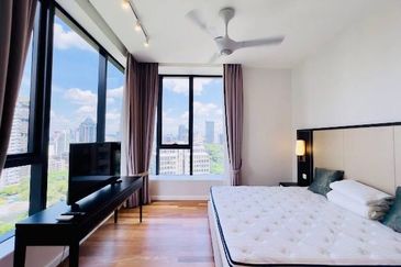 Pavilion Ceylon Hill