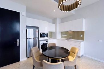 Pavilion Ceylon Hill