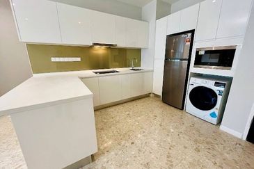 Pavilion Ceylon Hill