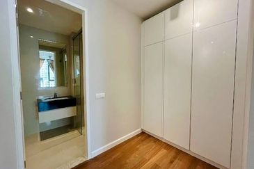 Pavilion Ceylon Hill