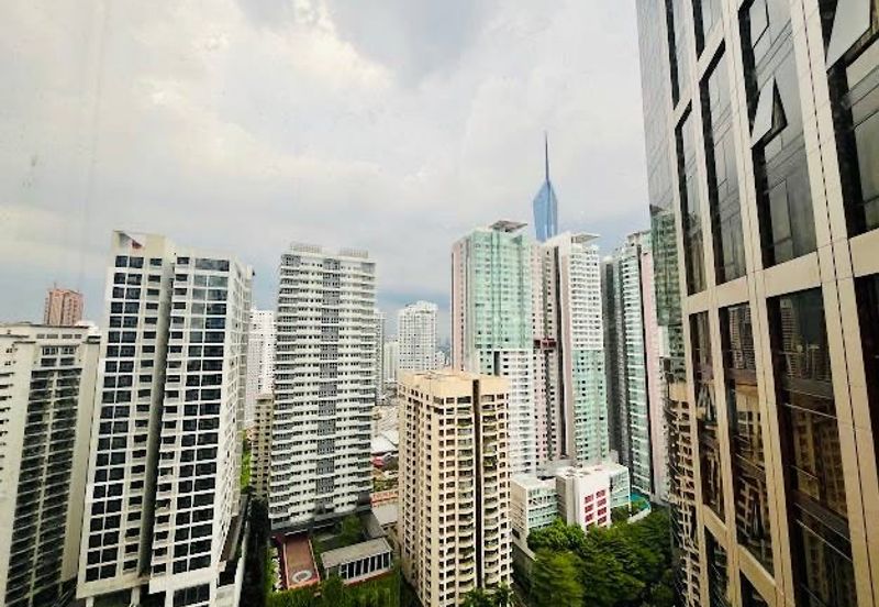 Pavilion Ceylon Hill