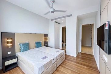 Pavilion Ceylon Hill