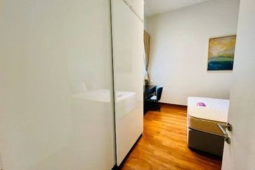 Oxford Residences @ Pavilion Embassy