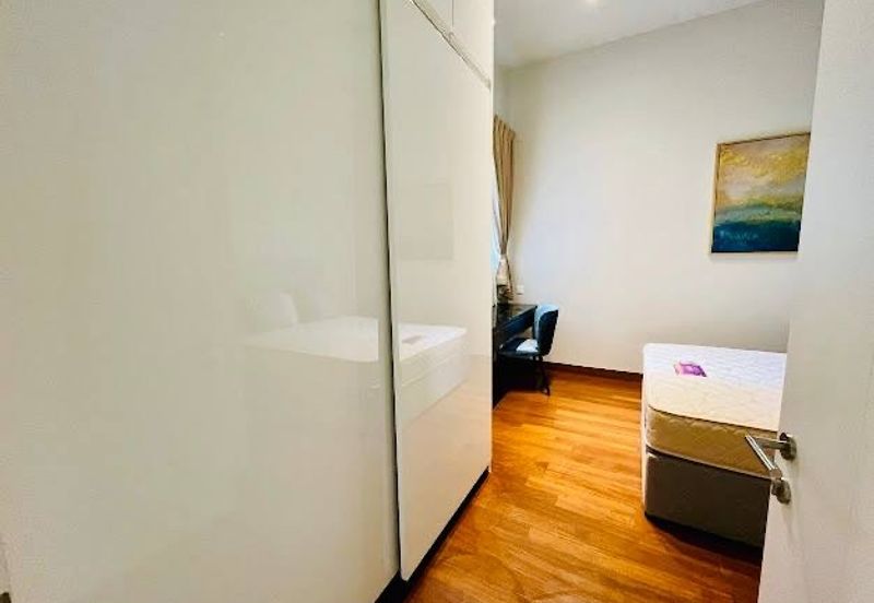 Oxford Residences @ Pavilion Embassy