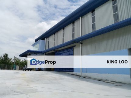 Rawang Huge Warehouse for Rent with 90 sen per sf, Selangor, Rawang