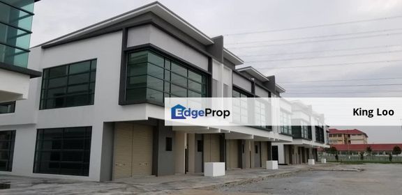   Face Main Road  Shop Lot For Sale., Selangor, Klang