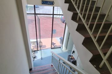 Bukit Jelutong Industrial Park