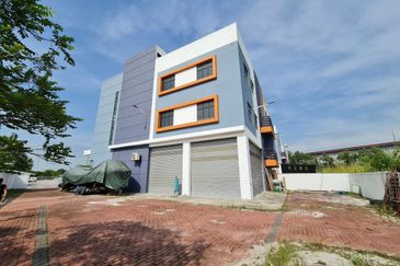 Bukit Jelutong Industrial Park