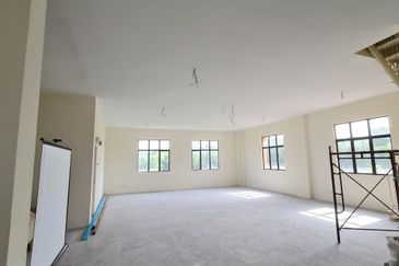 Bukit Jelutong Industrial Park