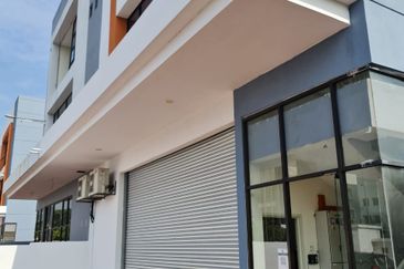 Bukit Jelutong Industrial Park