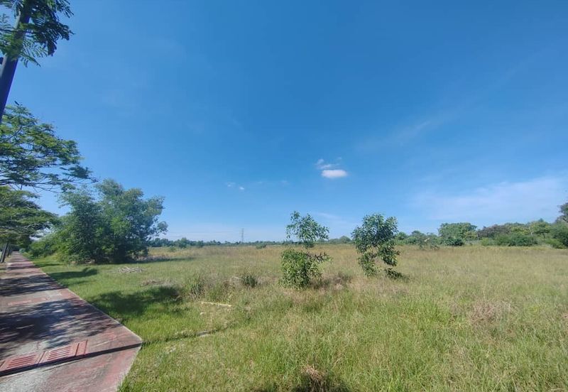 Pulau Indah Industrial Area